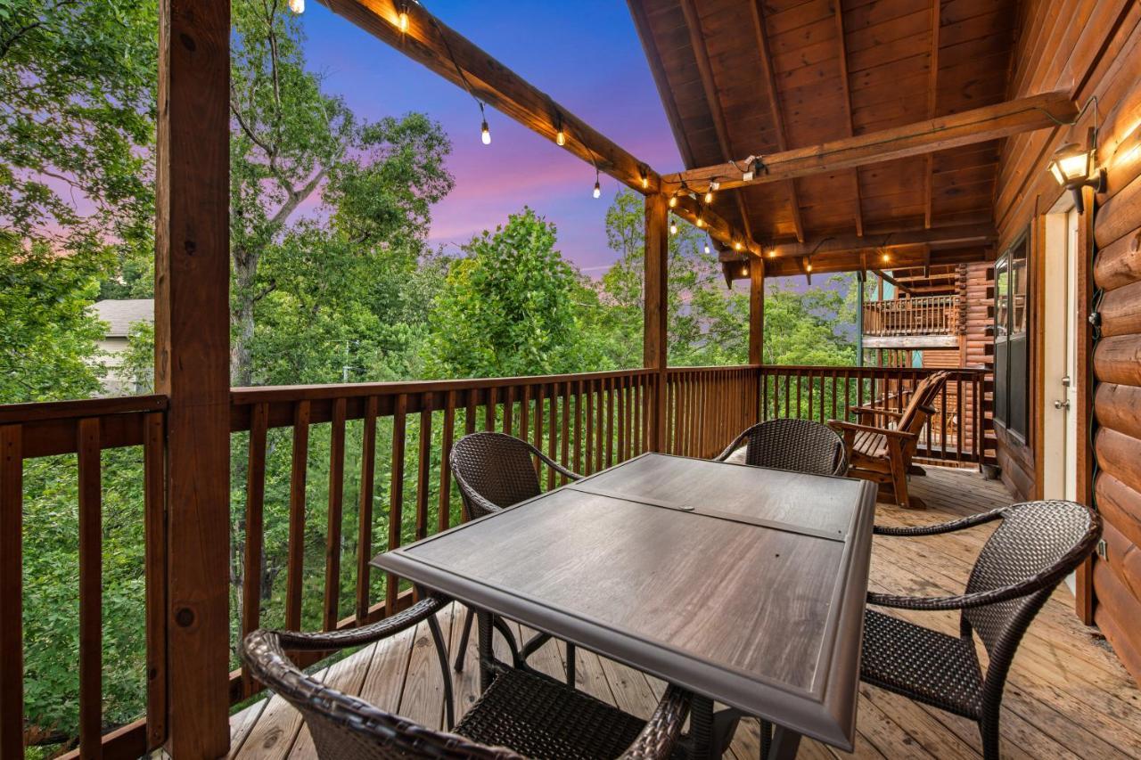 Blackberry Bijou Pigeon Forge Luaran gambar