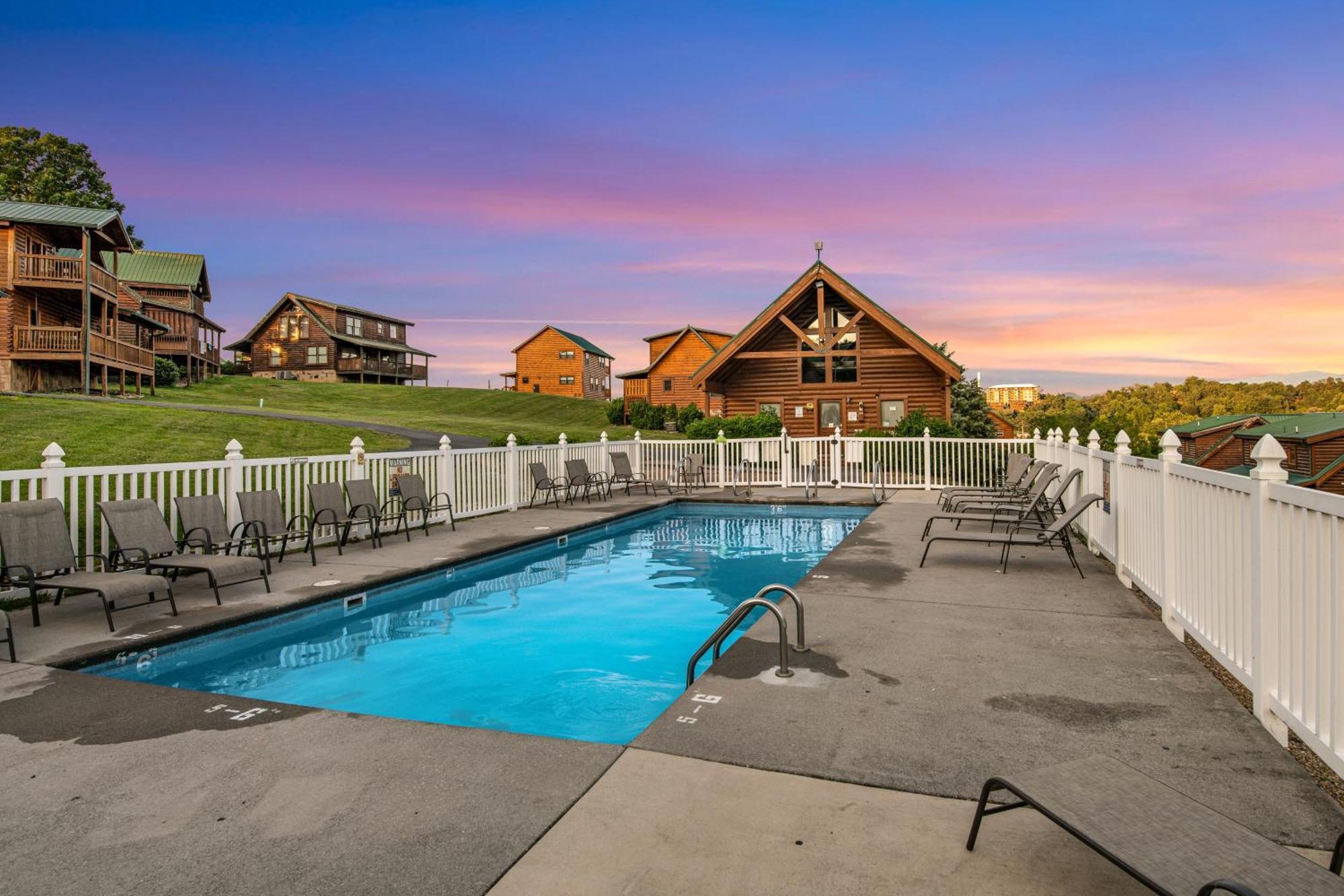 Blackberry Bijou Pigeon Forge Luaran gambar