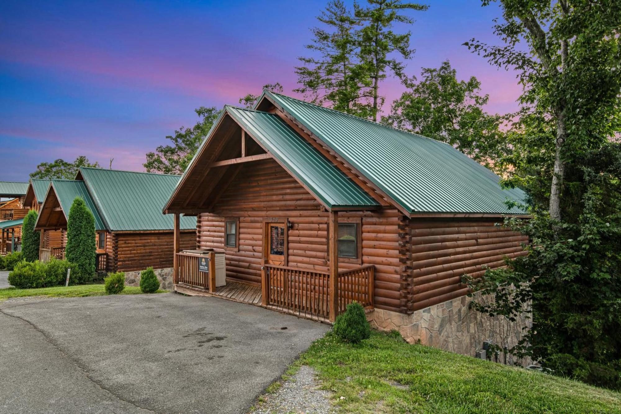 Blackberry Bijou Pigeon Forge Luaran gambar